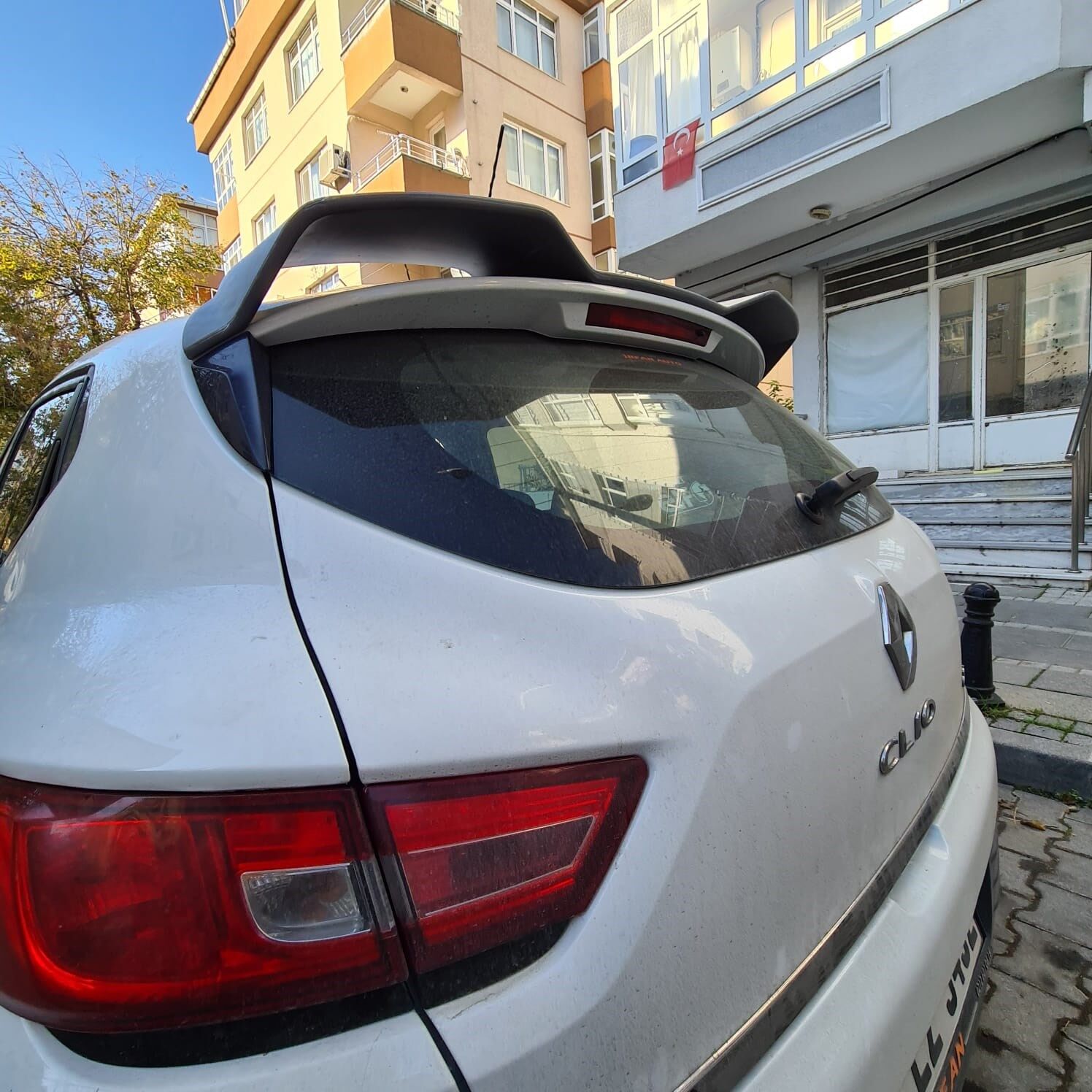 Renault Clio 4 RS Spoyler, ABS Plastik Anatomik Model, Boyasız, Clio 4 HB Bagaj Üstü Rüzgarlığı