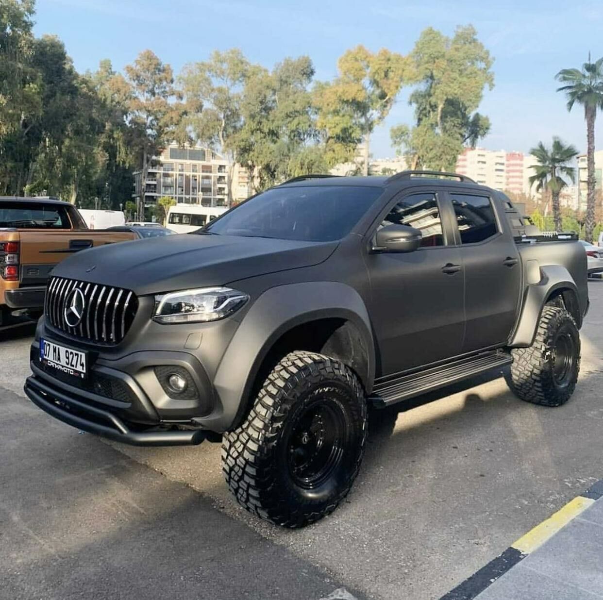 Mercedes X Class Jumbo Dodik 4 Parça xclass çamurluk dodik seti