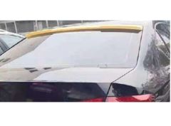 SKODA OCTAVIA MK3  CAM ÜSTÜ YARASA SPOYLER 2015+ PARLAK SİYAH İTHAL