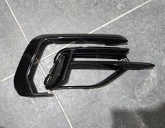 Golf 7.5 R Tampon Uyumlu Yolcu Tarafı Sis Çerçevesi Seti Sağ