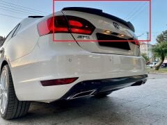 VW Jetta MK6 M4 Yarasa Spoiler Parlak Siyah Plastik 2011 2017, ithal piano