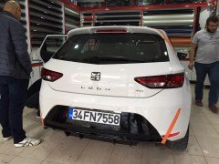 Seat Leon Fr Difüzör Çıkıssız 13-16 Model Uyumlu Piano Black,Parlak Siyah