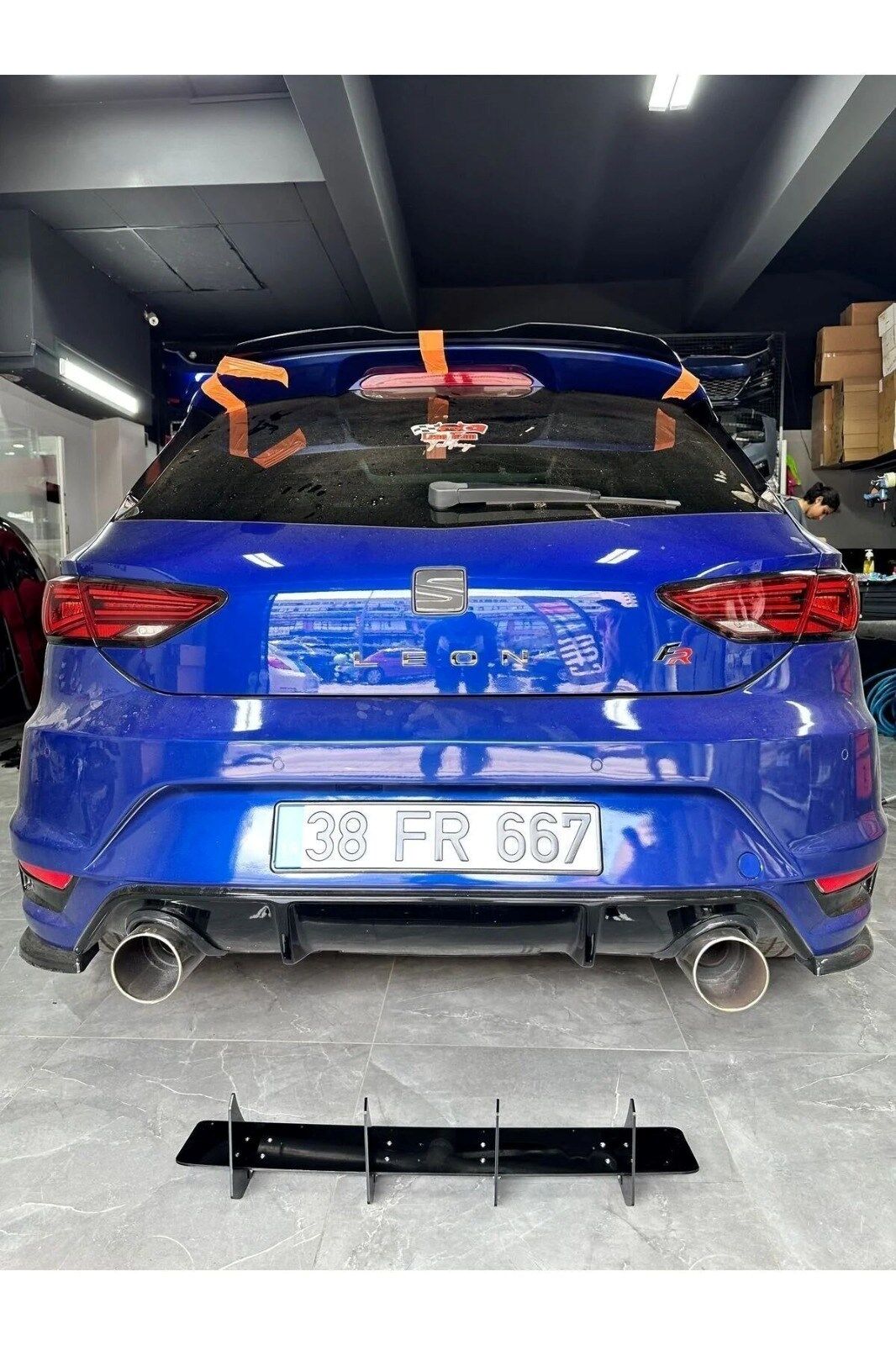 Seat Leon Aero Tampon Arka Tampon Splitteri Arka Difüzör Cnc Flap Seti Parlak Siyah Boyalı Model 2