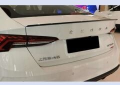 SKODA OCTAVİA SPOR  STİL SPOİLER 2021+PARLAK SİYAH