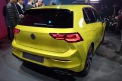 VW GOLF 8 R Line Bodykit, Ön Arka Tampon Seti Marşpiyel Takımı Difüzör + Panjur