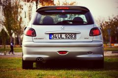 peogeot 206 rc spoiler piano black boyalı parlak siyah boyalı