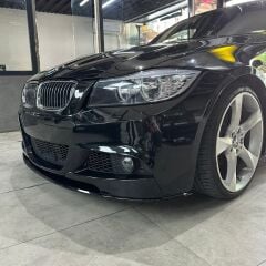 BMW 3 SERİSİ E90  M SPORT UYUMLU LCI ÖN LİP  2009 2012  PARLAK SİYAH