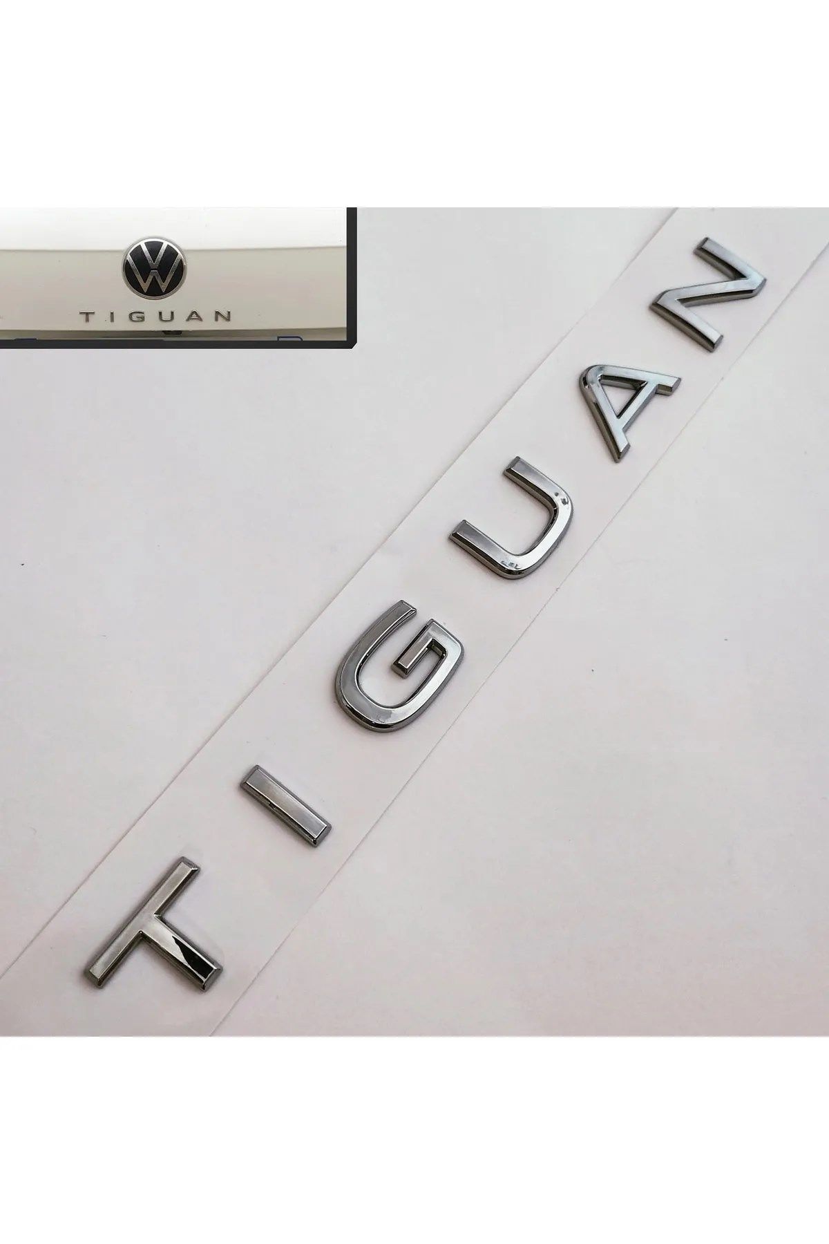 Volkswagen Tiguan Bagaj Yazısı Ayrık Krom