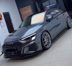 AUDİ A3 8Y S3 PANJUR PARLAK SİYAH  2020 -2024 UYUMLU