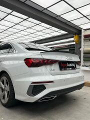 AUDİ A3 8Y M4 SPOYLER 2021+ PARLAK SİYAH
