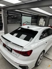 AUDİ A3 8Y M4 SPOYLER 2021+ PARLAK SİYAH