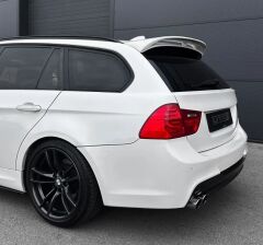 BMW E91 Touring spoiler F-PERFORMANCE Tavan Spoyleri 2005 - 2012 için  parlak siyah boyalı