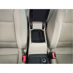 VOLKSWAGEN GOLF 7 ORTA KONSOL KUTUSU 2013-2017