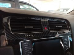 VOLKSWAGEN GOLF 7  İÇ GÖĞÜS KAPLAMA - CARBON