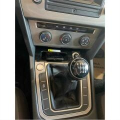 VOLKSWAGEN PASSAT 2015+ B8 KABLOSUZ SARJ STANDI
