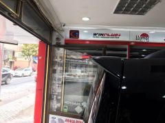 mercedes vito spoiler w447 ABS plastik spoyler  parlak siyah boyalı !!!