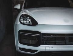 Cayenne 2014-2017 için full facelift 2018+ Turbo Body kit (Farlar Dahil)
