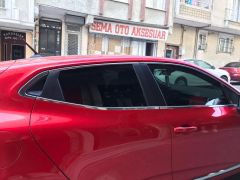 Renault Clio 5 Komple Krom Cam Çerçevesi, 2020, Paslanmaz Çelik, Alt Üst Fitil Üstü Krom Çıtalar