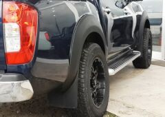 Nissan Navara Çamurluk Dodik Set NP300 AdBlue Düz Mat Siyah, 2014
