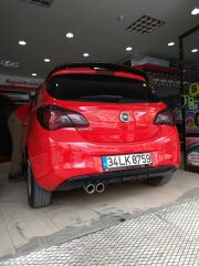 opel corsa e kasa piano black spoiler