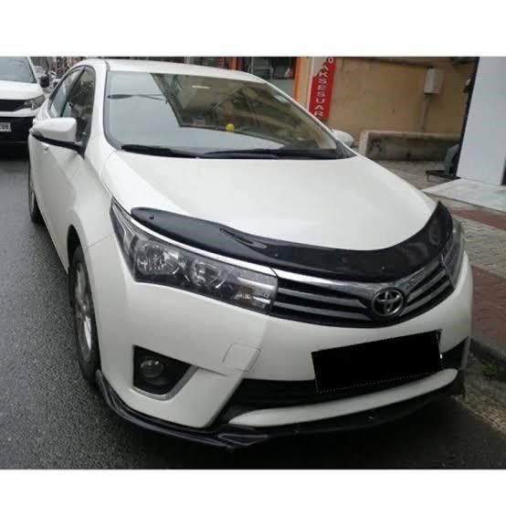 Toyota Corolla Ön Lip Parlak Siyah, 2013-2016 Arası, Makyajsız