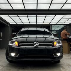 VOLKSWAGEN PASSAT B7 HIGHLINE LED FAR