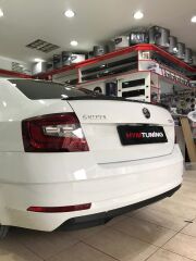 skoda octavia votex spoiler piano black boyalı spoyler abs