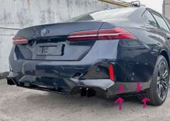 BMW 5 SERİSİ G60 ARKA TAMPON KENAR LİPİ / FLAP 2024+ PARLAK SİYAH