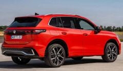 VW TIGUAN RLINE ARKA TAMPON + DİFÜZÖR 2024+ PARLAK SİYAH DETAYLAR