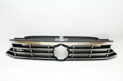 VW Passat B8 Rline Ön Panjur 2015+ Rline Logo DAhil VW Logosu Yok