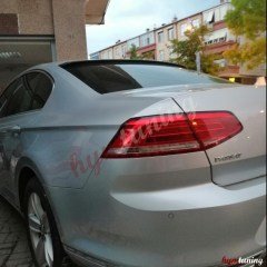 VW Passat B8 Cam Üstü Spoiler, Fiber, Parlak Siyah Boyalı, 2015 2021