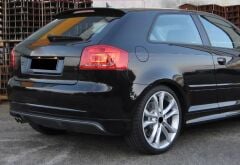 AUDİ A3 8P 3-KAPI  S3 STİL SPOYLER  2003 2011  PARLAK SİYAH
