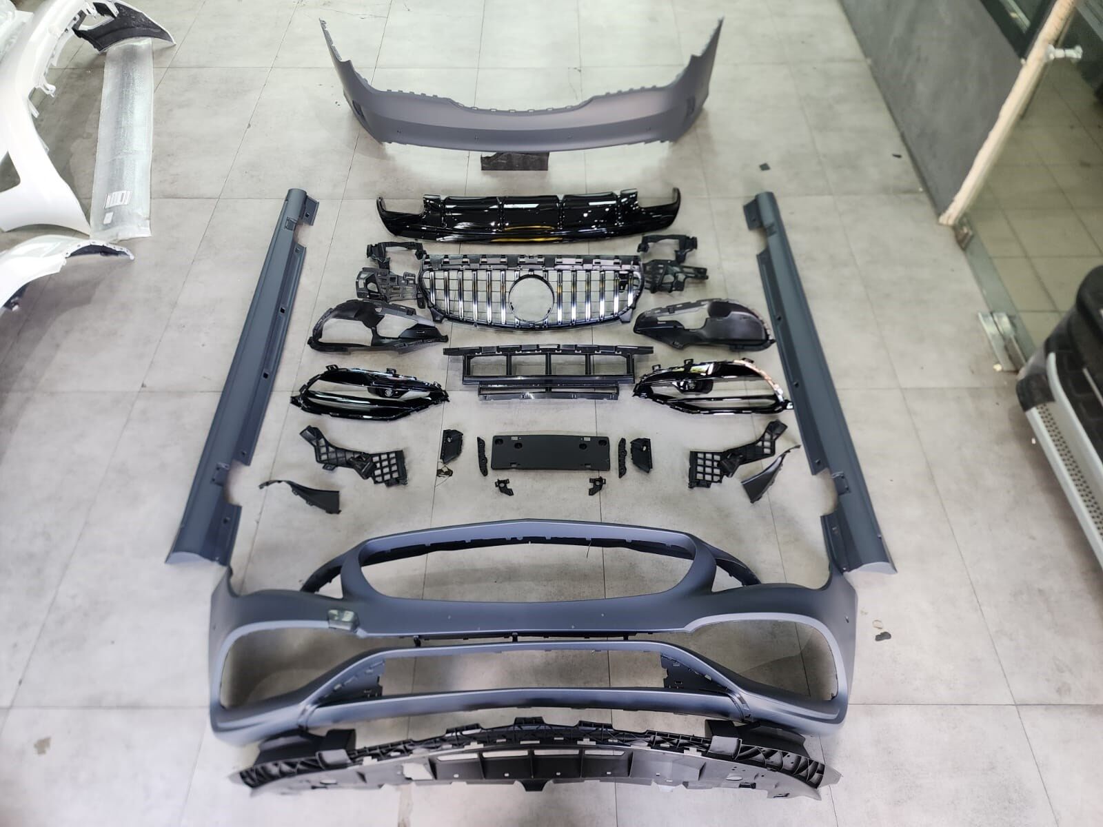 MERCEDES W117 CLA 45 FULL BODYKİT SET 2013 - 2018  UYUMLU