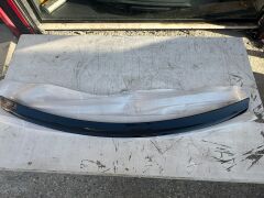 MERCEDES CLS SERİSİ W218 SPOYLER 2011-2017  PARLAK SİYAH İTHAL PLASTİK