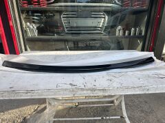 MERCEDES CLS SERİSİ W218 SPOYLER 2011-2017  PARLAK SİYAH İTHAL PLASTİK